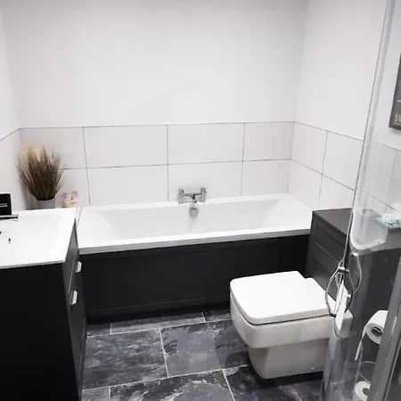 Havelock Court Apartment *